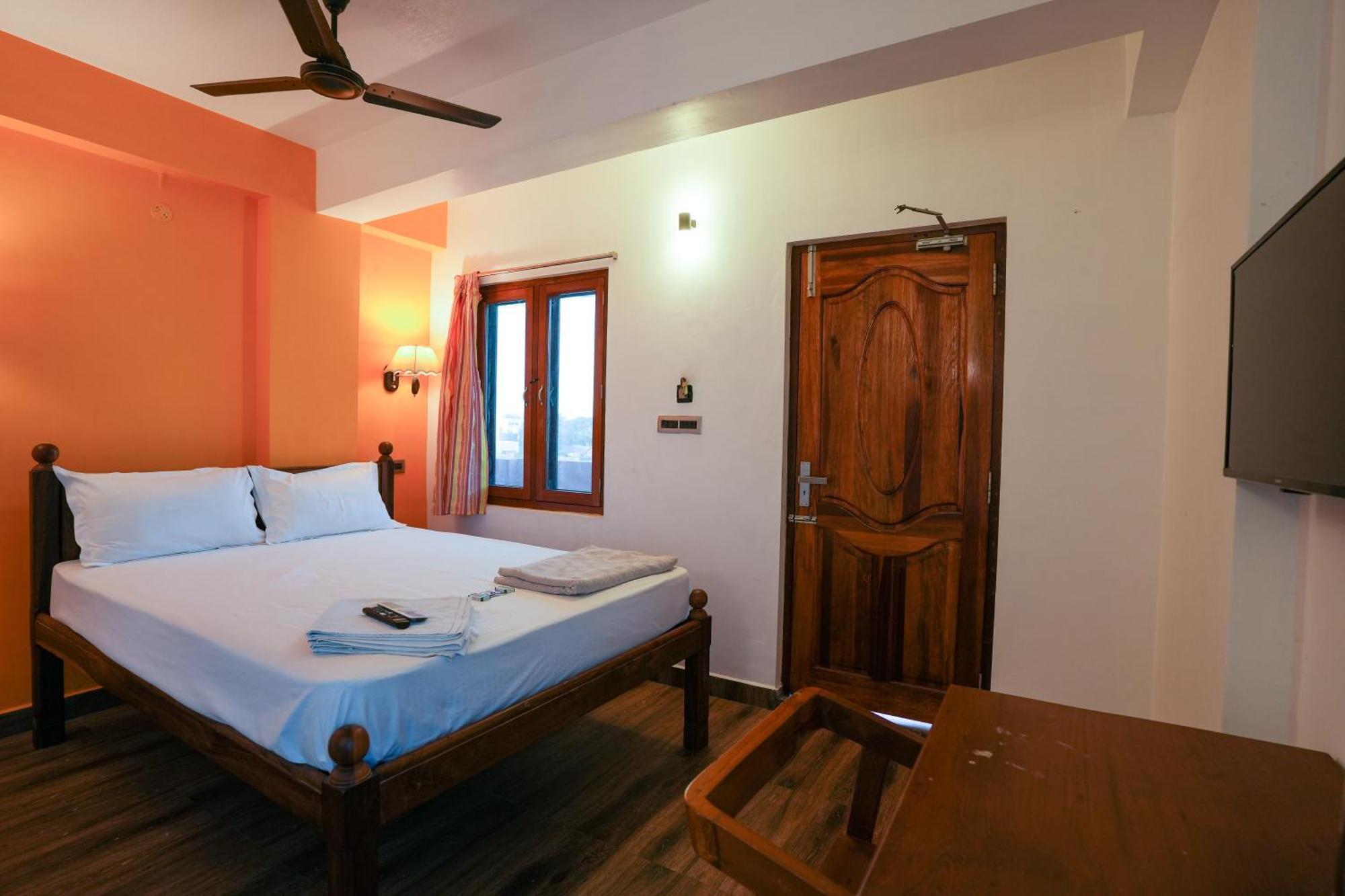 French Villa Puducherry Eksteriør billede