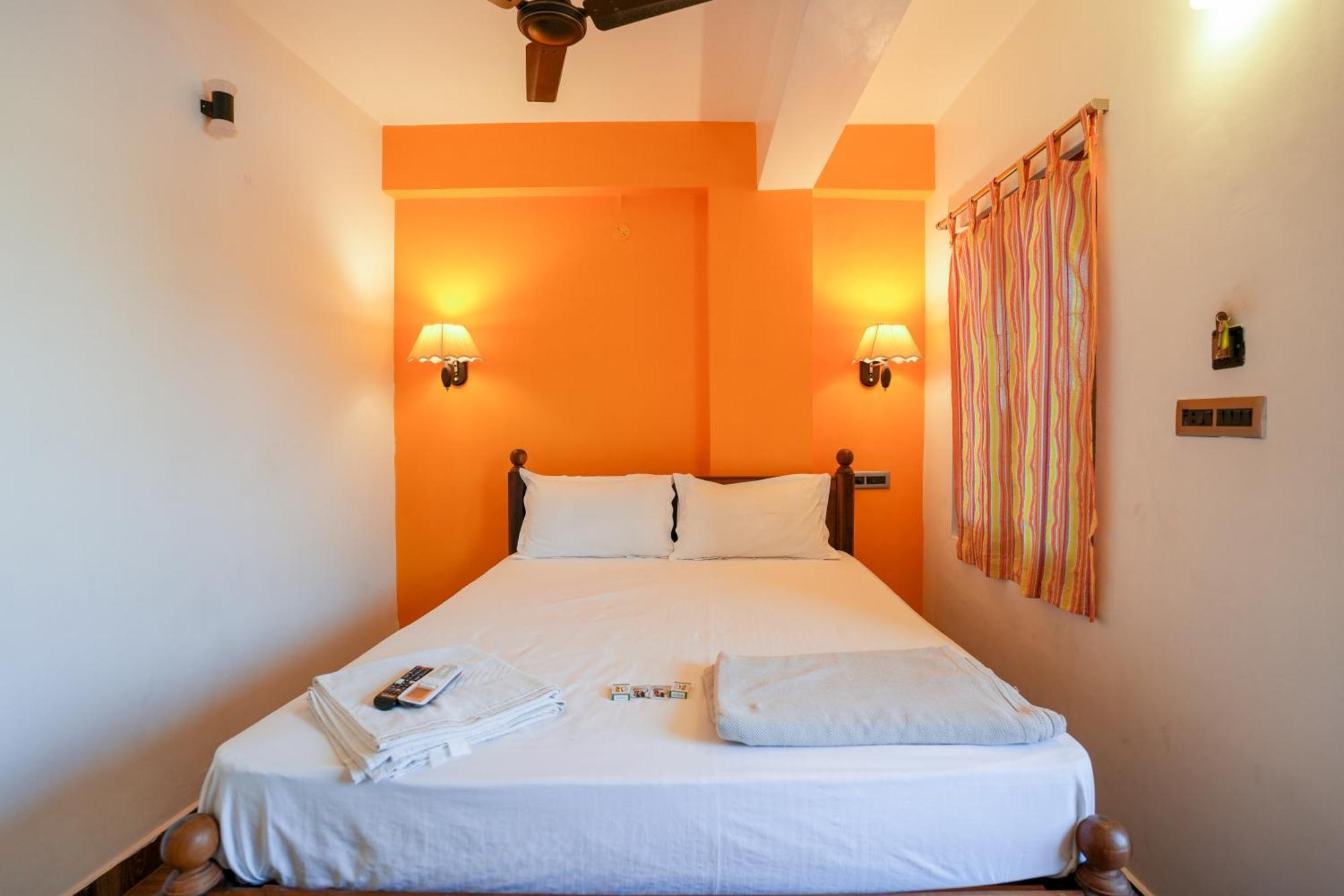 French Villa Puducherry Eksteriør billede